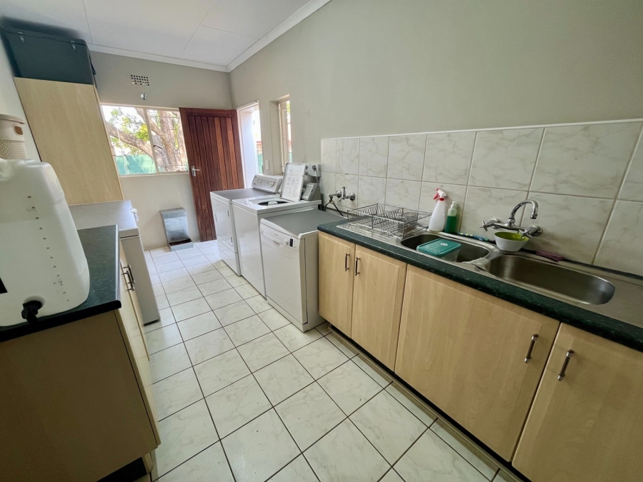 4 Bedroom Property for Sale in Flamwood North West
